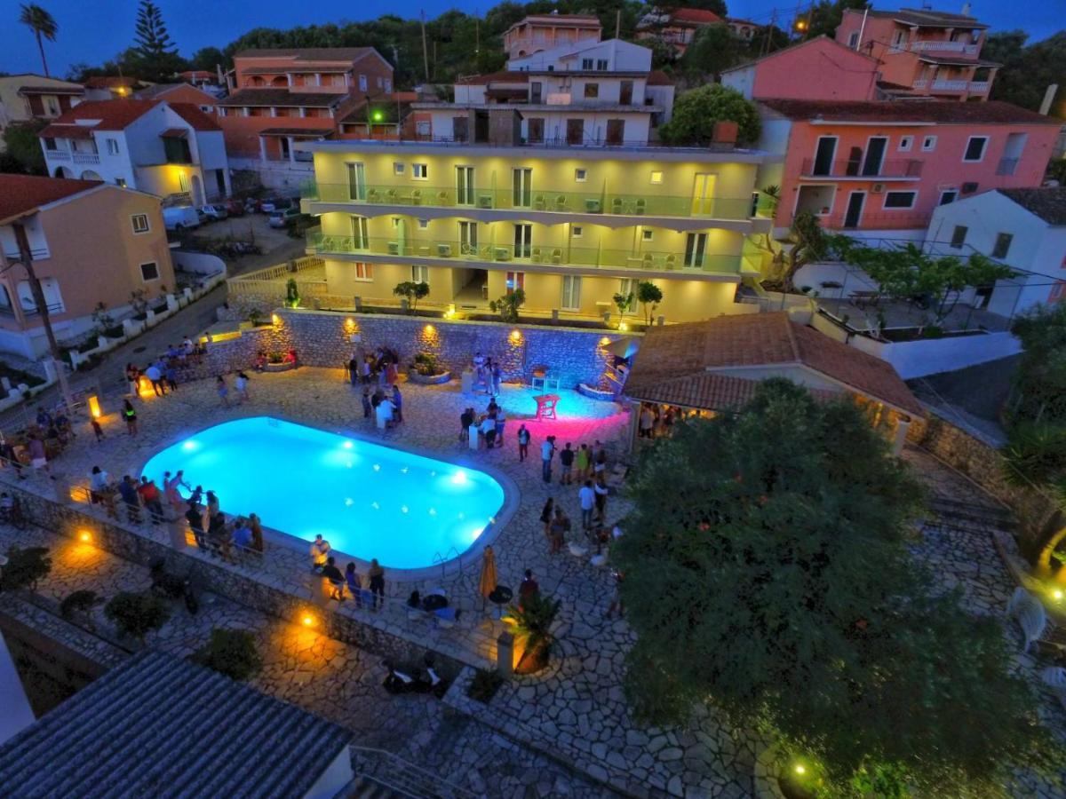 Aria Suites Kassiopi Exteriér fotografie
