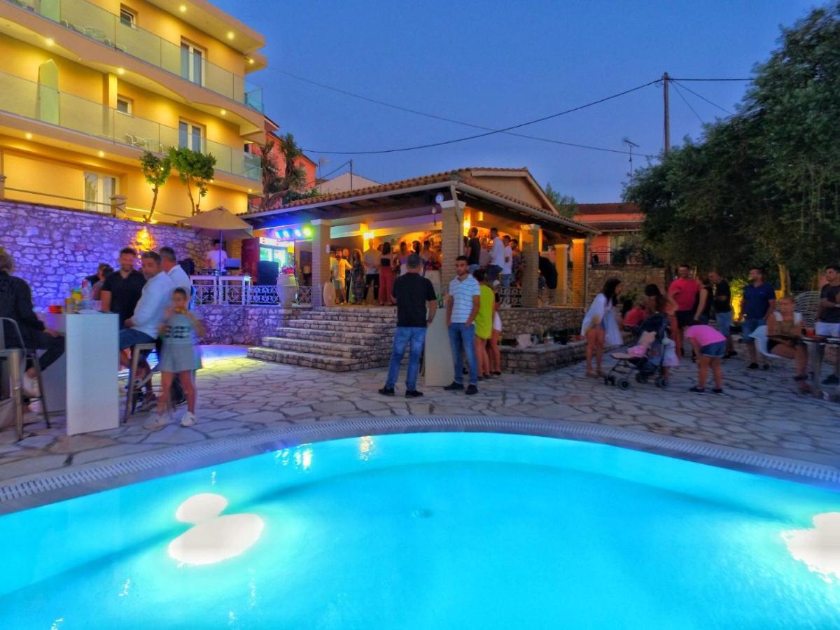Aria Suites Kassiopi Exteriér fotografie